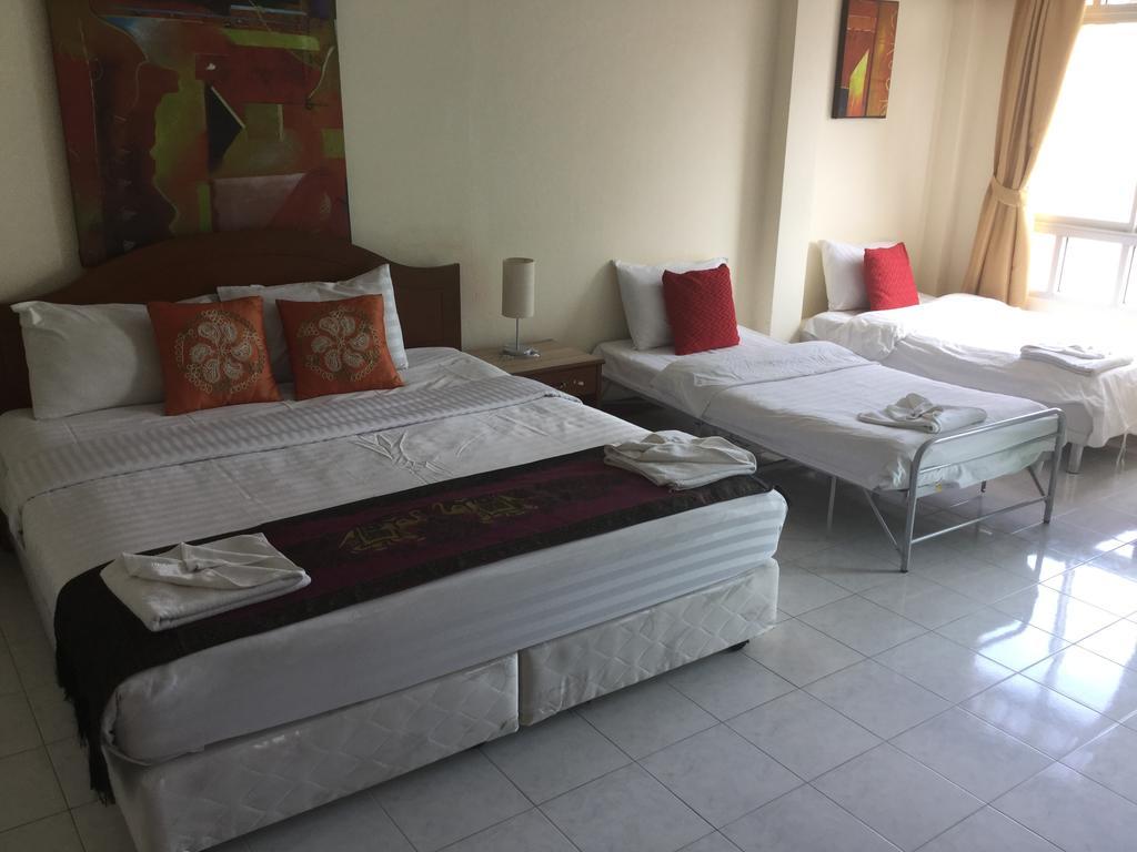 The Yim Siam Hotel Patong Zimmer foto